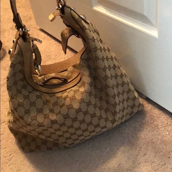 Used bag - Picture 3 of 3